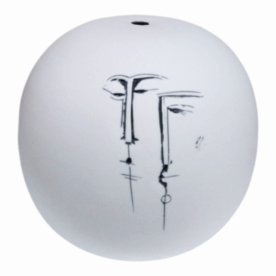 'Dual vision' Porcelain sphere Face vase