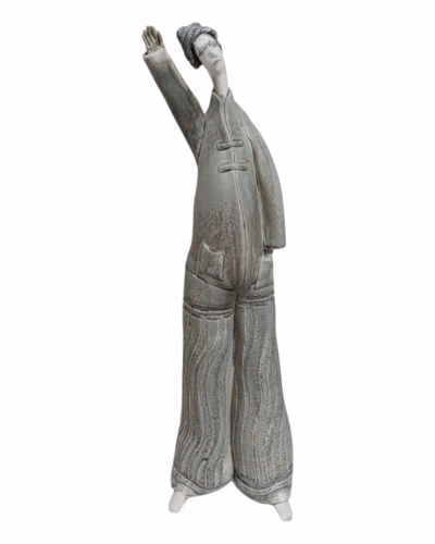The greeting of silence - Contemporary Ceramic Male Figure